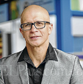Dr. Jorge E. Bayter Marín