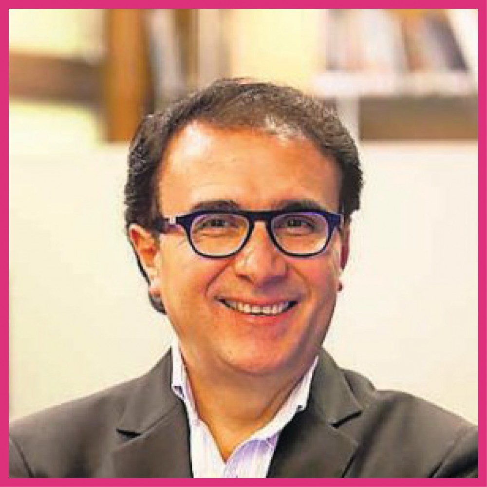 Dr. Fernando Molina Montalva
