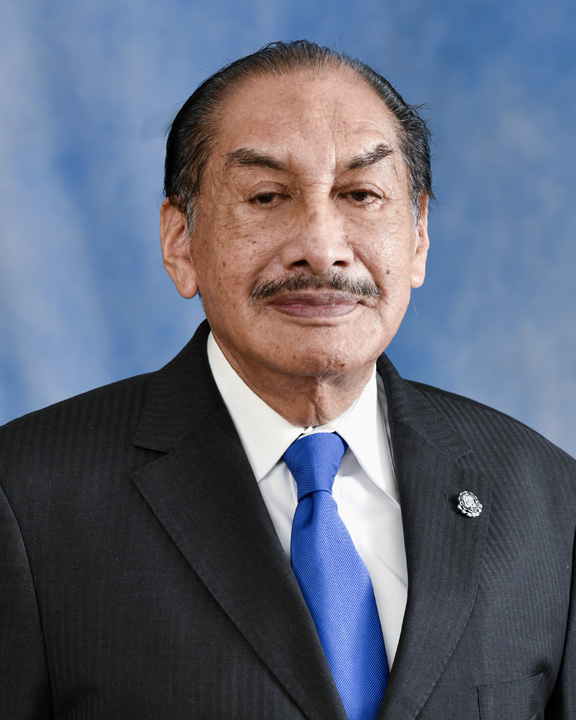 Dr. Mario Becerra Caletti